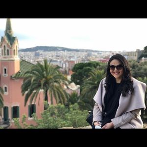 Meet your Posher, Nikki